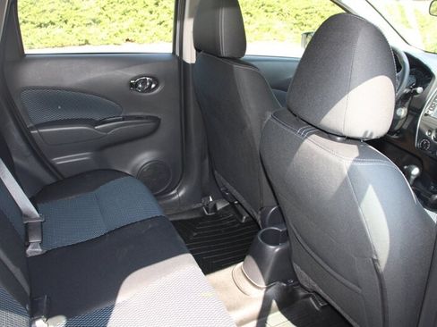 Used 2019 Nissan Versa Note SV FWD image 6