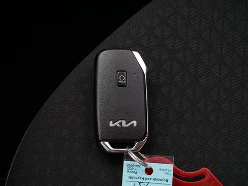 Used 2023 Kia Soul GT-Line FWD image 30