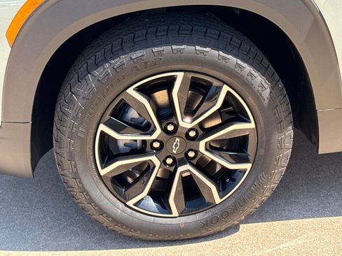 New 2026 Chevrolet TrailBlazer ACTIV w/ Convenience Package FWD image 13