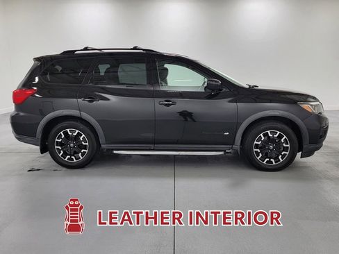 Used 2020 Nissan Pathfinder SV w/ Rock Creek Edition image 2