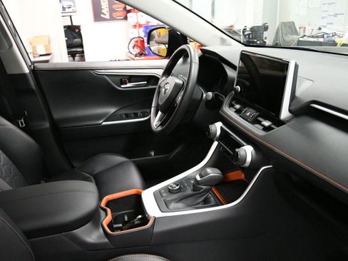 Used 2024 Toyota RAV4 Adventure AWD/4WD image 27