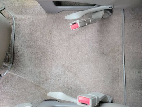 Used 2005 Chevrolet Astro Passenger image 33