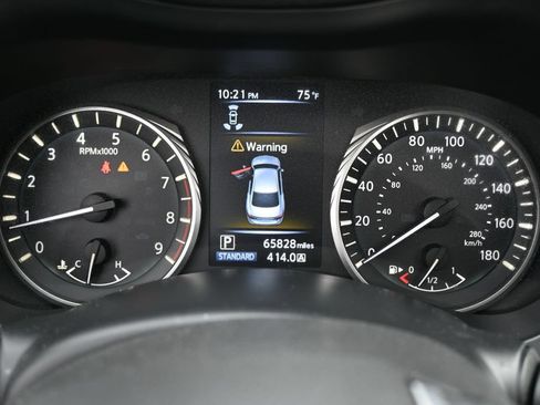 Used 2022 INFINITI Q50 Luxe w/ Cargo Package RWD image 20
