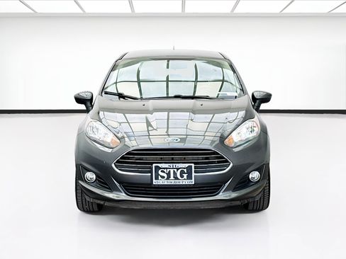 Used 2019 Ford Fiesta SE w/ Equipment Group 201A image 2