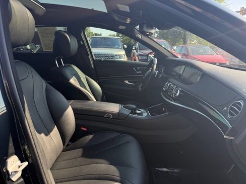 Used 2014 Mercedes-Benz S 550 Sedan image 8