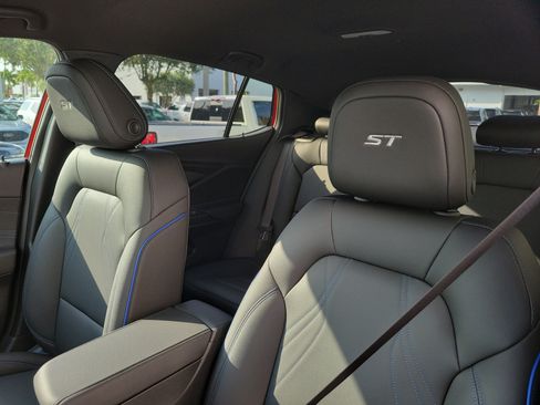 New 2026 Buick Envista Sport Touring w/ Convenience I Package FWD image 21