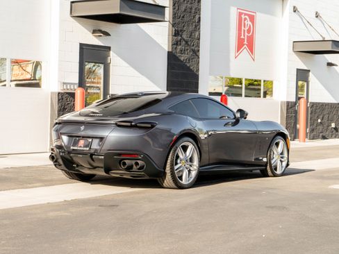 Used 2021 Ferrari Roma RWD image 41
