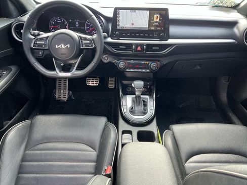Used 2023 Kia Forte GT-Line w/ GT-Line Premium Package FWD image 3