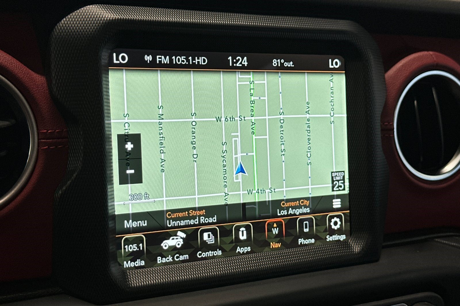 Used 2023 Jeep Wrangler Unlimited Rubicon 4xe AWD/4WD image 20
