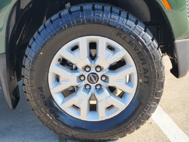 Used 2023 Nissan Frontier SV w/ SV Convenience Package AWD/4WD image 8