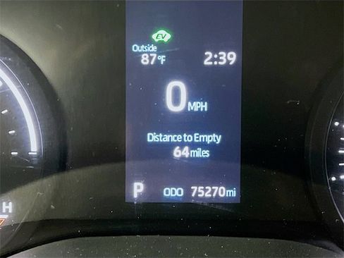 Used 2024 Toyota Sienna XLE image 15