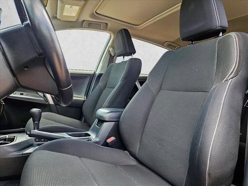 Used 2016 Toyota RAV4 XLE AWD/4WD image 16
