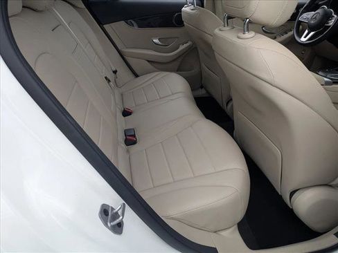 Certified 2022 Mercedes-Benz GLC 300 image 17