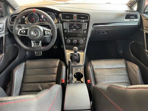 Used 2016 Volkswagen GTI SE w/ Lighting Package (SEL) FWD image 17