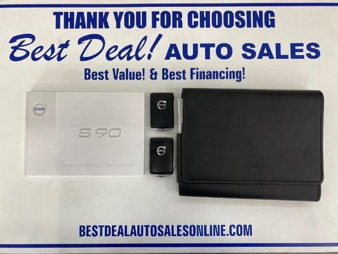 Used 2018 Volvo S90 T6 Momentum w/ Protection Package image 29