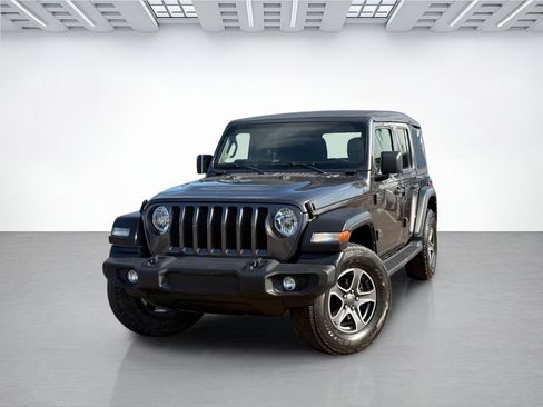Used 2021 Jeep Wrangler Unlimited Sport AWD/4WD image 2