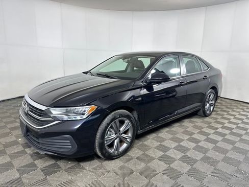 Used 2023 Volkswagen Jetta SE image 7