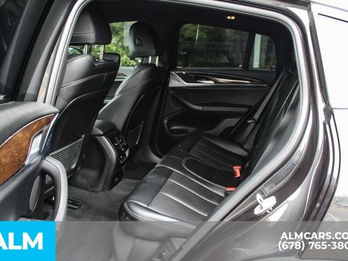 Used 2024 BMW X4 xDrive30i w/ Parking Assistance Package AWD/4WD image 17