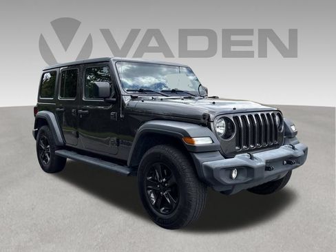 Used 2020 Jeep Wrangler Unlimited Sport AWD/4WD image 3