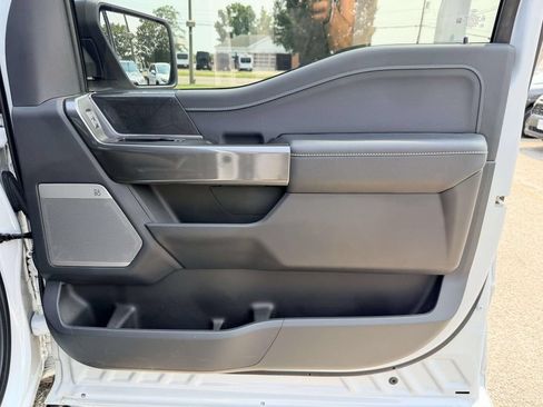 Used 2022 Ford F150 XLT w/ Equipment Group 302A High AWD/4WD image 12