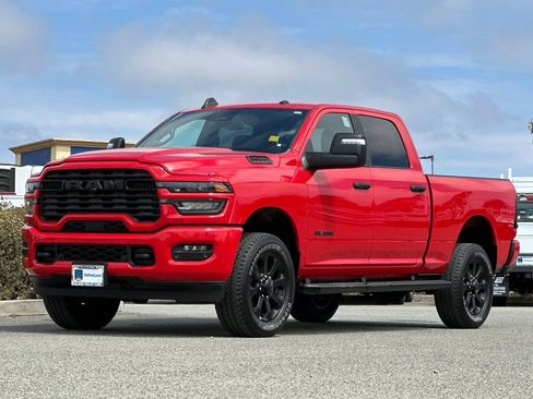 Used 2026 RAM 2500 Big Horn AWD/4WD image 8