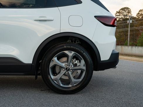 New 2026 Ford Escape ST-Line w/ Tech Pack #1 FWD image 6