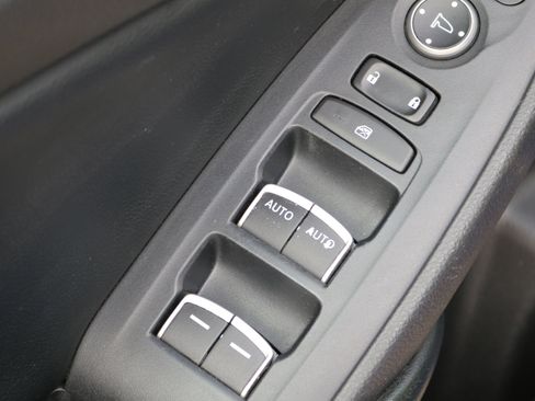 Used 2018 Honda Accord Sport image 12