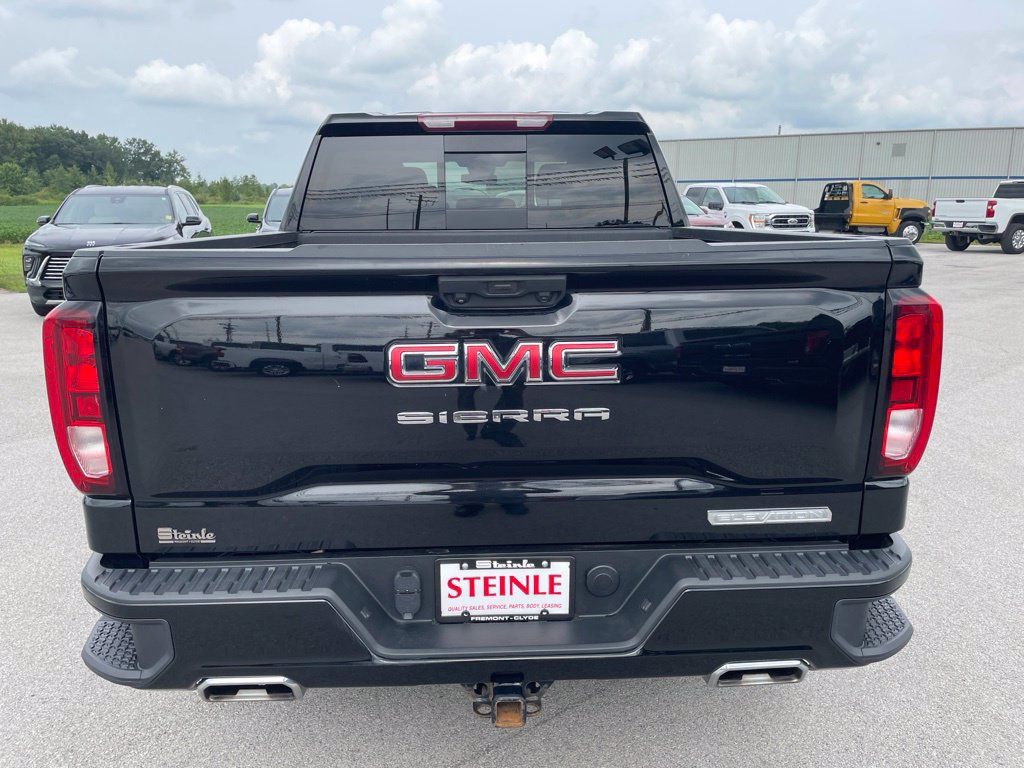 Used 2024 GMC Sierra 1500 Elevation w/ Preferred Package AWD/4WD image 9