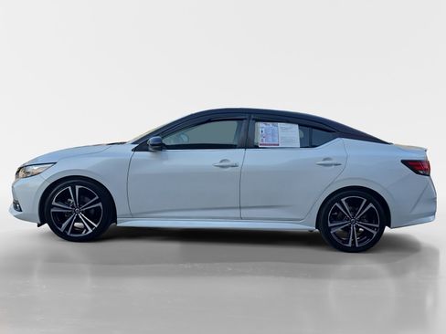 Used 2020 Nissan Sentra SR w/ Electronics Package image 2