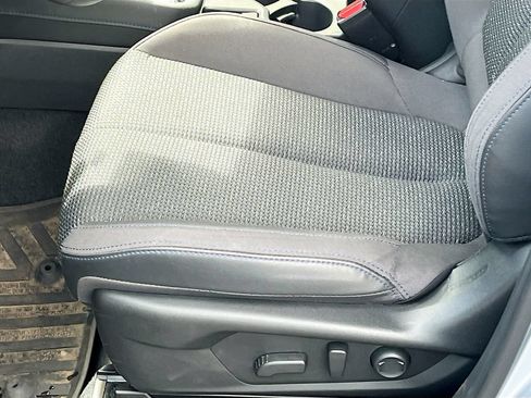 Used 2025 Subaru Forester Premium w/ Convenience Package #2 AWD/4WD image 18