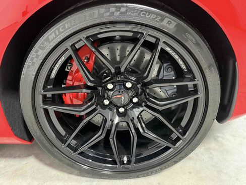 Used 2025 Chevrolet Corvette Z06 w/ Z07 Performance Package image 37