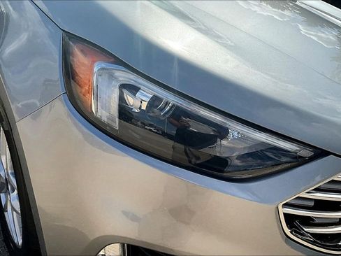 Used 2022 Ford Edge SEL w/ Convenience Package image 28