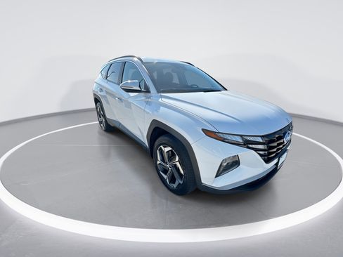 Used 2023 Hyundai Tucson SEL w/ Convenience Package image 2