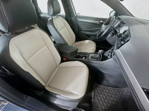 Used 2020 Volkswagen Jetta R-Line FWD image 30