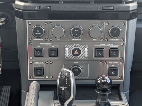 Used 2025 INEOS Grenadier AWD/4WD image 27