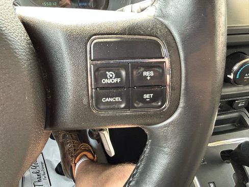 Used 2013 Jeep Patriot Latitude AWD/4WD image 19
