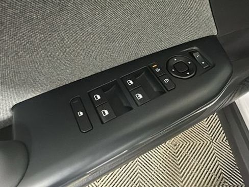 Used 2025 Kia K4 EX FWD image 9