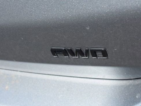 Used 2024 Chevrolet Equinox LS w/ LS Convenience Package AWD/4WD image 13