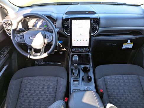 New 2025 Ford Ranger XLT w/ Equipment Group 301A High image 15