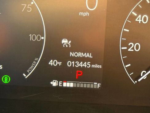 Used 2025 Honda CR-V Sport image 21