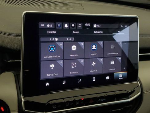 Used 2025 Jeep Compass Limited image 20