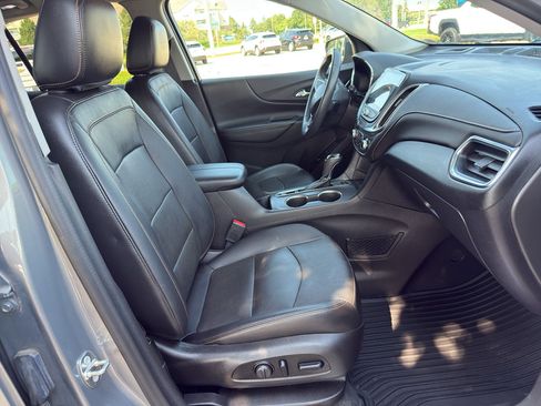 Used 2018 Chevrolet Equinox Premier AWD/4WD image 39