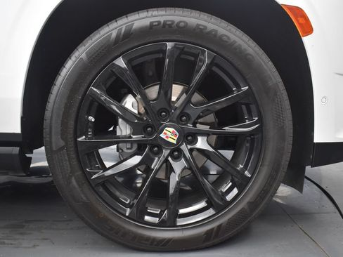 Used 2021 Cadillac Escalade Sport w/ Driver Assist Tech Package AWD/4WD image 42