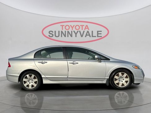 Used 2011 Honda Civic LX image 9