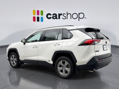 Used 2023 Toyota RAV4 XLE w/ Convenience Package AWD/4WD image 3