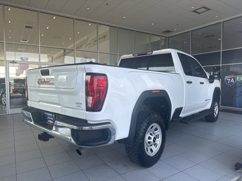 Used 2022 GMC Sierra 2500 Pro w/ Gooseneck/5TH Wheel Package image 4