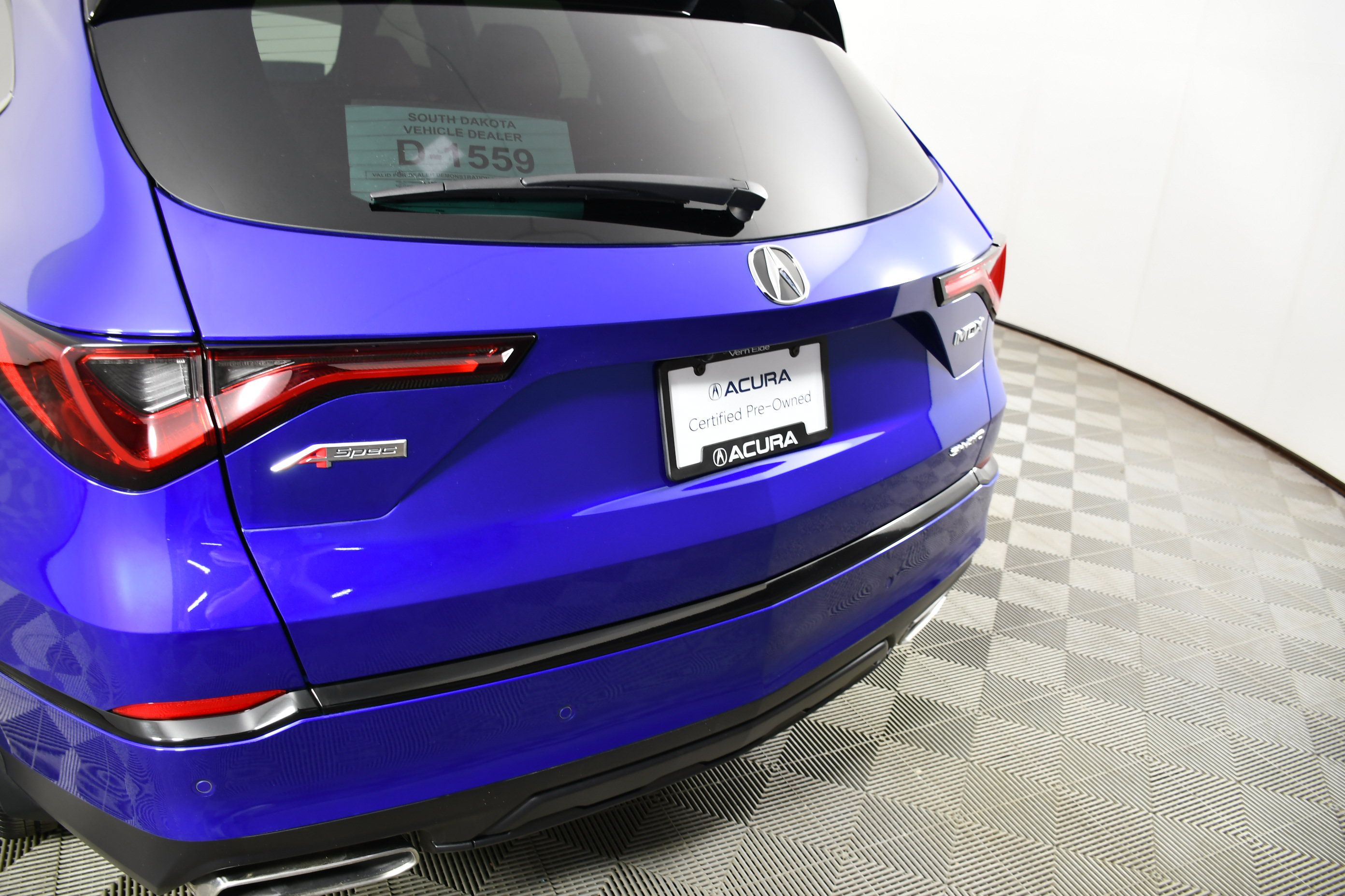 Used 2025 Acura MDX A-Spec AWD/4WD image 15