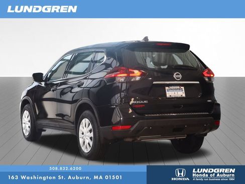 Used 2019 Nissan Rogue S AWD/4WD image 3