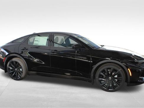 New 2026 Toyota Crown AWD/4WD image 20