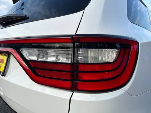 Used 2023 Dodge Durango SXT w/ SXT Blacktop Group AWD/4WD image 13